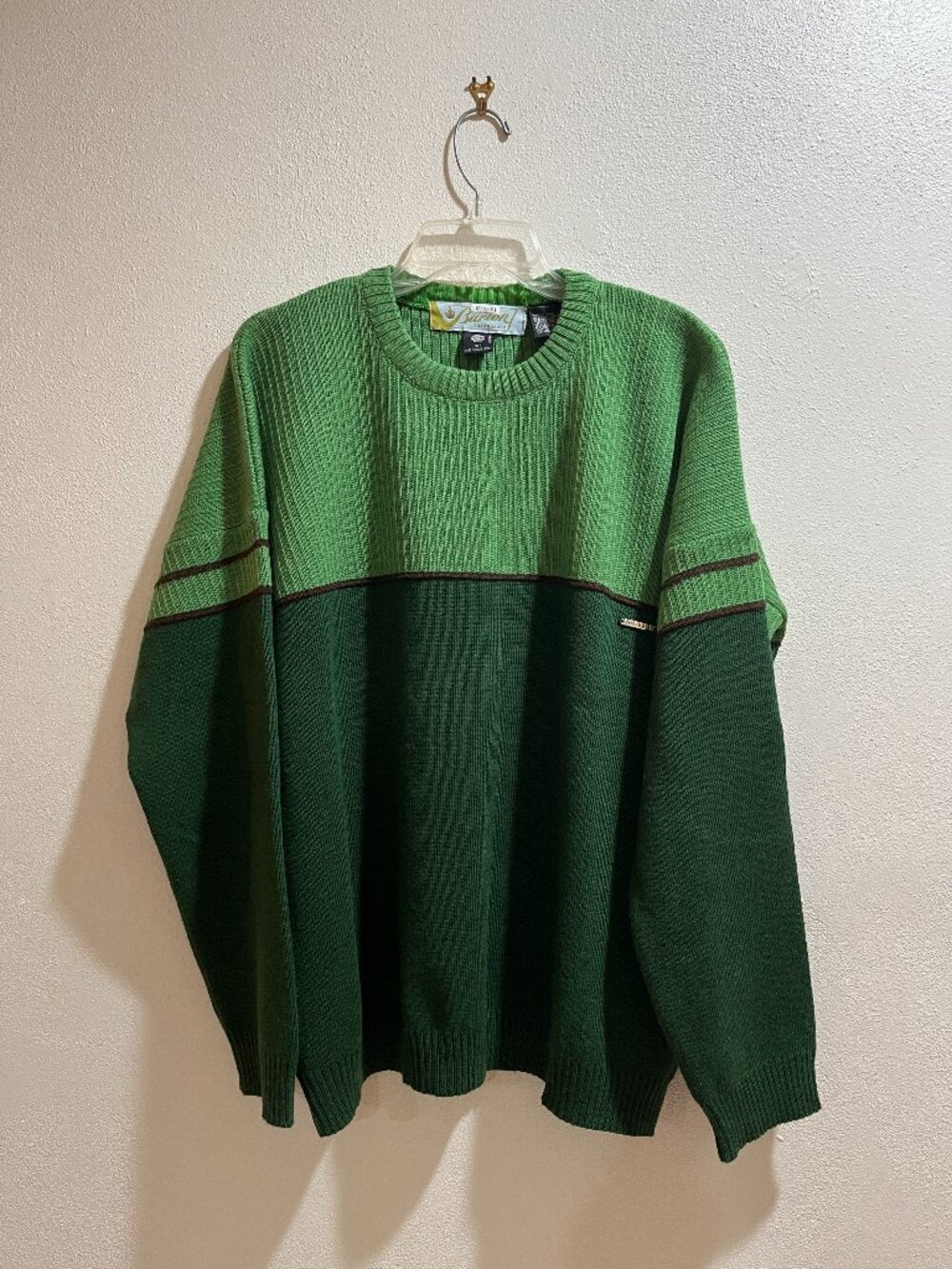 BURTON Snowboards Men's Green 100% Pure Virgin Wool Sweater - Size M